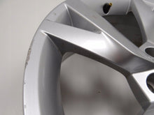 Laden Sie das Bild in den Galerie-Viewer, 1x Alufelge 17 Zoll 6.5" 5x112 46ET Glanz Silber 5E3601025AC Skoda Octavia Iv FEL8017247768yp