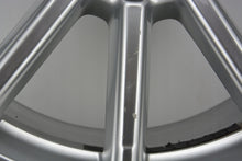 Load image into Gallery viewer, 1x Alufelge 19 Zoll 8.0&quot; 5x112 27ET Glanz Silber 8R0601025CD Audi Rim Wheel