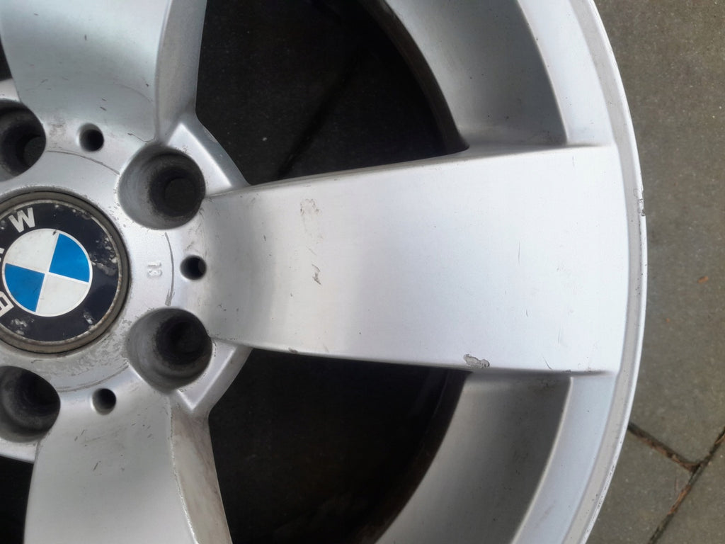 1x Alufelge 17 Zoll 8.0" 5x120 20ET Glanz Schwarz 6760615 BMW 5 E60 E61 FEL7539278201uz