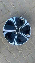 Load image into Gallery viewer, 1x Alufelge 16 Zoll 6.5" 5x114.3 Kia Xceed Rim Wheel FEL9936808720sm