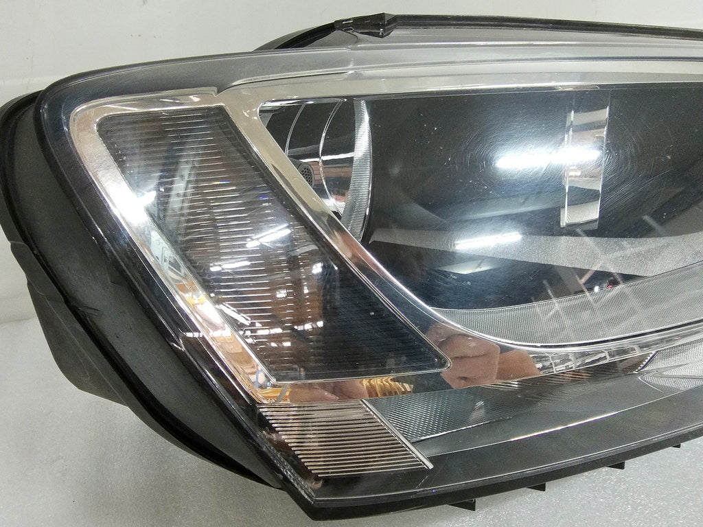 Frontscheinwerfer VW Jetta Rechts Scheinwerfer Headlight