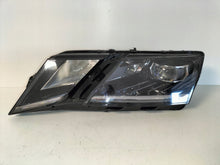 Laden Sie das Bild in den Galerie-Viewer, Frontscheinwerfer Skoda Octavia III 5E1941015E Links Scheinwerfer Headlight SCH9121842156uo