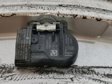 Laden Sie das Bild in den Galerie-Viewer, 1x Alufelge 18 Zoll 8.0&quot; 5x108 45ET Glanz GX63-1007-DA Jaguar Rim Wheel