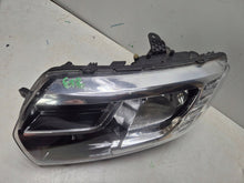 Laden Sie das Bild in den Galerie-Viewer, Frontscheinwerfer Dacia Sandero 260605665R Links Scheinwerfer Headlight SCH9252617901ud