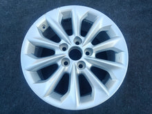 Load image into Gallery viewer, 1x Alufelge 16 Zoll 7.0" 5x114.3 40ET Glanz Silber 42611-02R10 Toyota Corolla FEL2885336357iz