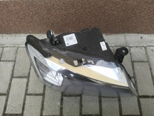 Load image into Gallery viewer, Frontscheinwerfer BMW F26 X3 F25 7217298 Bi-Xenon Rechts Scheinwerfer Headlight SCH4361140403le