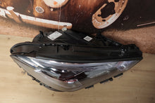 Laden Sie das Bild in den Galerie-Viewer, Frontscheinwerfer Mercedes-Benz Cla A1189067001 LED Rechts Headlight SCH6492253904dw