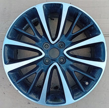 Laden Sie das Bild in den Galerie-Viewer, 1x Alufelge 17 Zoll 7.0" 4x100 44ET Glanz Silber AA3P134402972 Opel Rim Wheel FEL1986901027hp