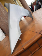 Laden Sie das Bild in den Galerie-Viewer, Kotflügel Mercedes-Benz W206 Vorne Links