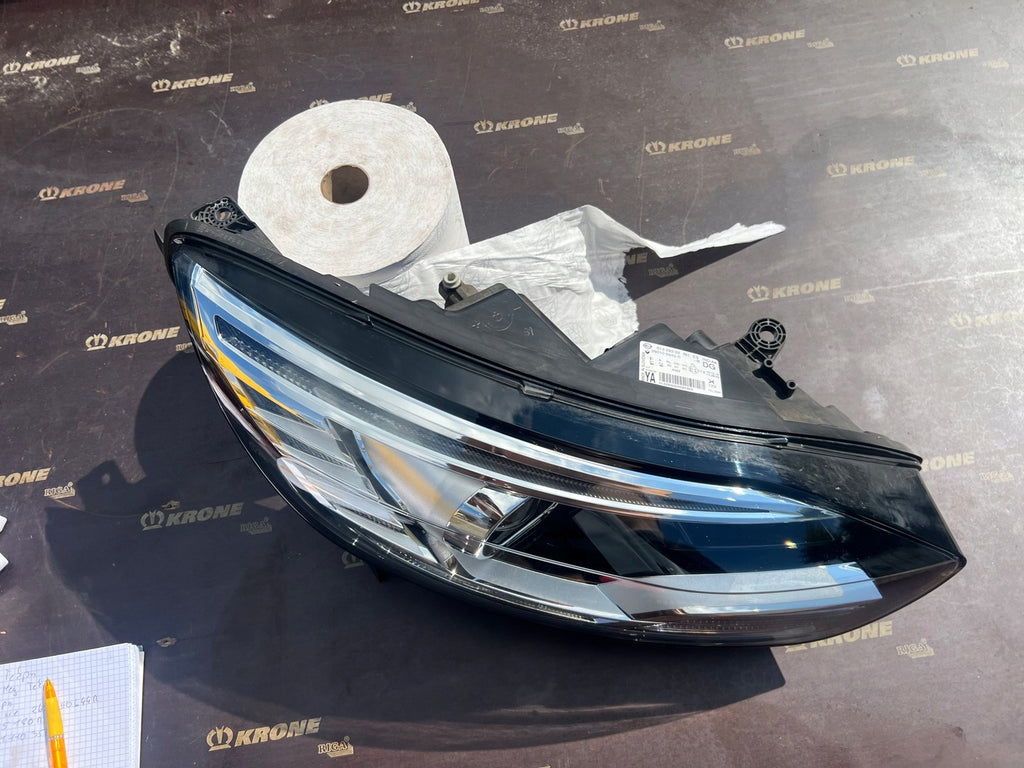 Frontscheinwerfer Renault Grand Scenic 260100943R Rechts Scheinwerfer Headlight SCH4050032097jy