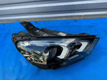 Laden Sie das Bild in den Galerie-Viewer, Frontscheinwerfer Mercedes-Benz Gle A1679061700 LED Rechts Headlight