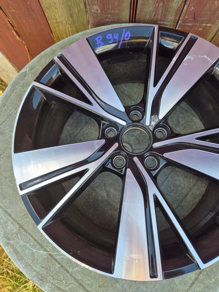1x Alufelge 18 Zoll 7.5" 5x112 51ET Glanz Schwarz 5H0601025J VW Golf Viii FEL1496527658wr