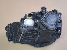 Laden Sie das Bild in den Galerie-Viewer, Frontscheinwerfer Mercedes-Benz A9608202339 Rechts Scheinwerfer Headlight SCH1408648190ic