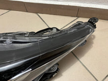 Laden Sie das Bild in den Galerie-Viewer, Frontscheinwerfer Toyota Corolla 81150-02T31 LED Links Scheinwerfer Headlight SCH7180877230yw