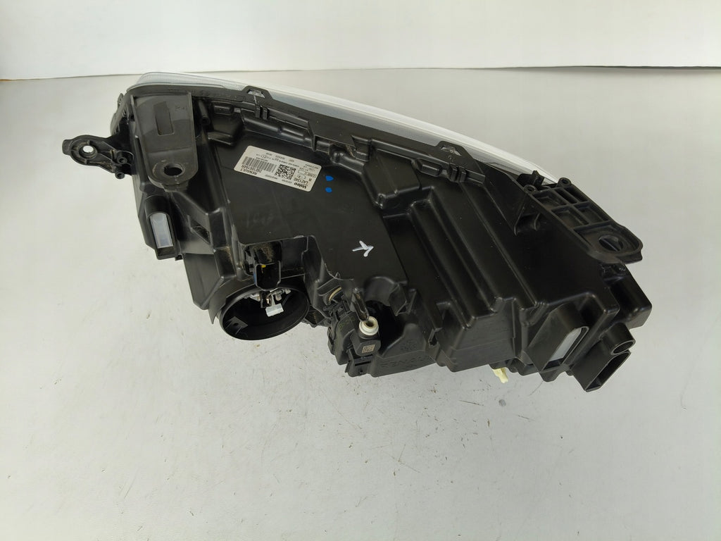 Frontscheinwerfer Dacia Duster 260106194R Full LED Rechts Scheinwerfer Headlight