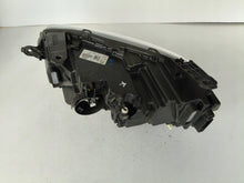 Laden Sie das Bild in den Galerie-Viewer, Frontscheinwerfer Dacia Duster 260106194R Full LED Rechts Scheinwerfer Headlight