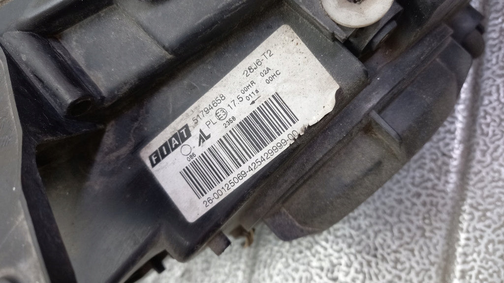 Frontscheinwerfer Fiat Croma 5179658 Rechts Scheinwerfer Headlight SCH7856544064fr