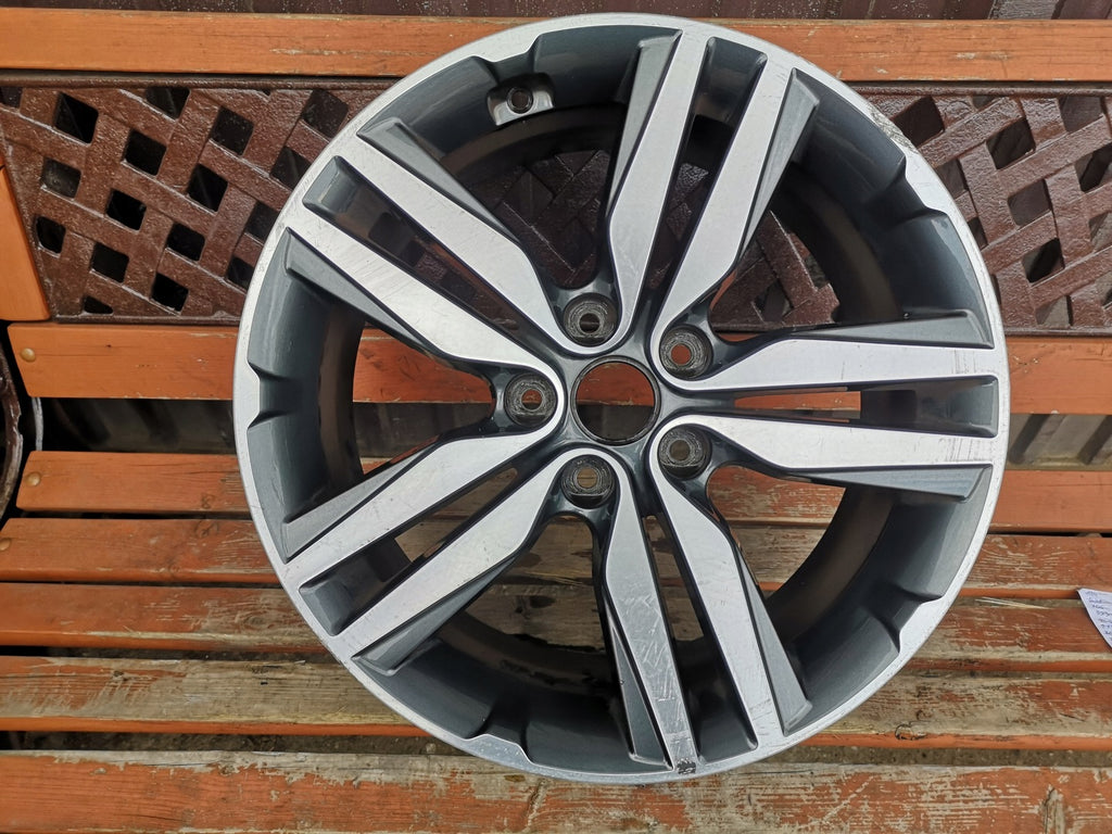 1x Alufelge 18 Zoll 7.5" 5x114.3 55ET 52910-B2400, 52910-B2500 Kia Soul