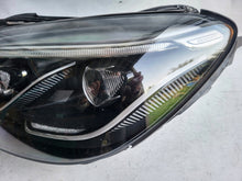 Laden Sie das Bild in den Galerie-Viewer, Frontscheinwerfer Mercedes-Benz Slc R172 A1729063501 LED Rechts oder Links