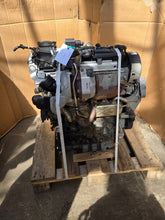 Laden Sie das Bild in den Galerie-Viewer, Motor Skoda VW CFFB 2.0 TDI 140PS 103kW 131TKm 2010 Diesel Engine Komplett