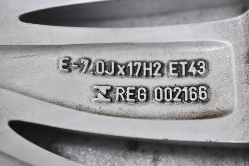 1x Alufelge 17 Zoll 7.0" 5x112 43ET Glanz Silber 8U0601025P Audi Q3 Rim Wheel FEL4405008995tj