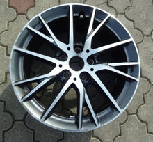 Load image into Gallery viewer, 1x Alufelge 17 Zoll 7.0&quot; 5x114.3 47ET Renault Fluence Rim Wheel