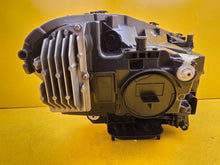 Laden Sie das Bild in den Galerie-Viewer, Frontscheinwerfer Mercedes-Benz W247 Links Scheinwerfer Headlight SCH4372255445sm
