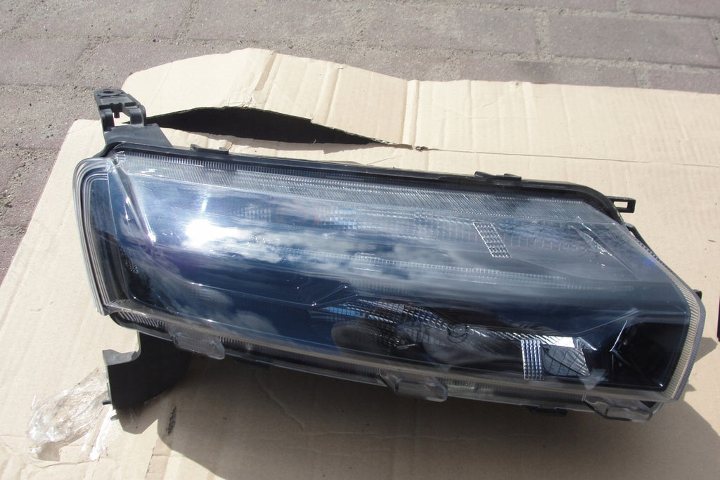 Frontscheinwerfer Dacia Spring 266008993R LED Ein Stück (Rechts oder Links)