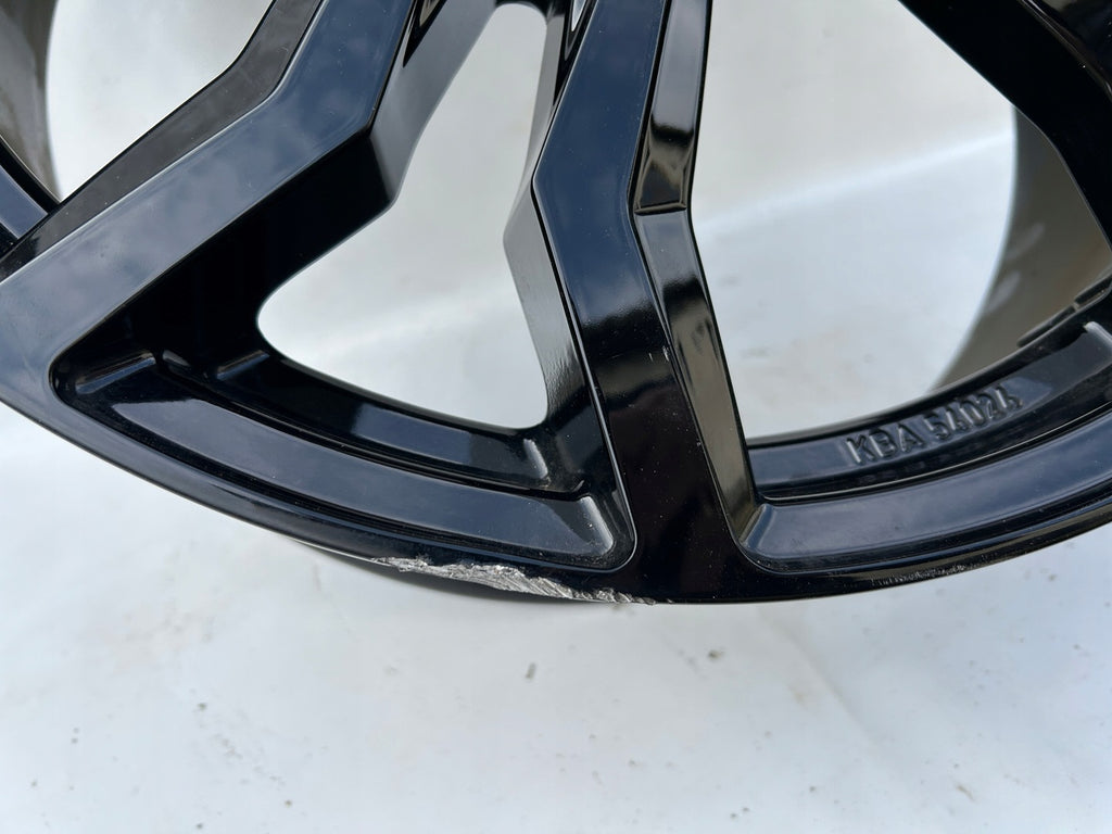 1x Alufelge 20 Zoll 8.0" 5x114.3 57ET 54024 Hyundai Rim Wheel