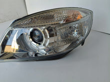 Load image into Gallery viewer, Frontscheinwerfer Skoda Fabia II Links Scheinwerfer Headlight SCH9027203897er