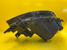 Laden Sie das Bild in den Galerie-Viewer, Frontscheinwerfer VW I 11B941035G LED Ein Stück (Rechts oder Links) Headlight SCH5972114052ed