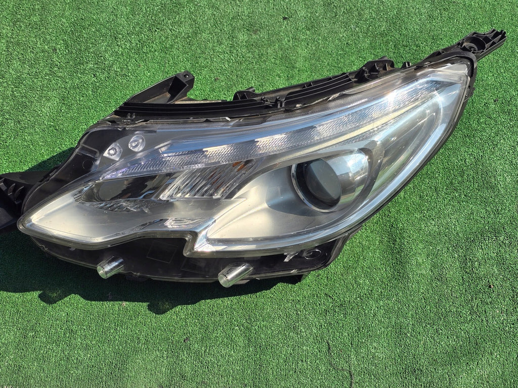 Frontscheinwerfer Peugeot 2008 9677810180 LED Links Scheinwerfer Headlight