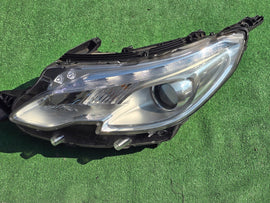 Frontscheinwerfer Peugeot 2008 9677810180 LED Links Scheinwerfer Headlight