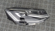 Laden Sie das Bild in den Galerie-Viewer, Frontscheinwerfer VW Caddy I 2K8941036AJ Rechts Scheinwerfer Headlight SCH2679708228ai