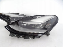 Laden Sie das Bild in den Galerie-Viewer, Frontscheinwerfer Tesla 3 1077375-00-9 Links Scheinwerfer Headlight