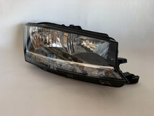 Laden Sie das Bild in den Galerie-Viewer, Frontscheinwerfer Skoda Fabia III 6V1941016D Rechts Scheinwerfer Headlight SCH2893007583ro