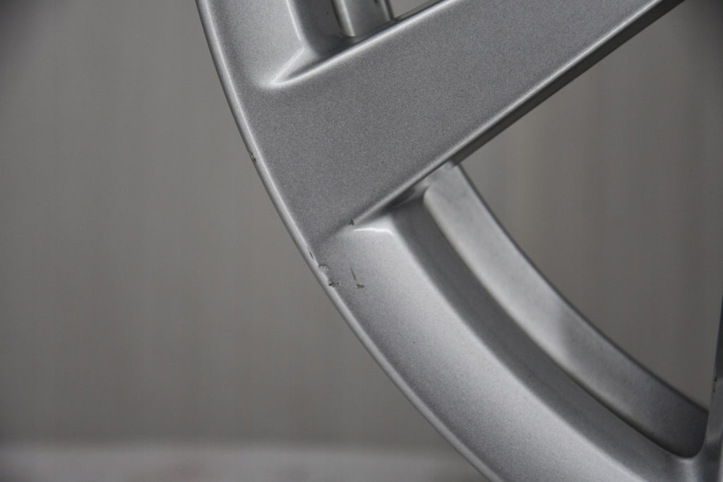 1x Alufelge 15 Zoll 5.5" 5x100 40ET Glanz Silber 2G0601025BB VW Polo Rim Wheel FEL9136753399ln