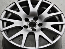 Load image into Gallery viewer, 1x Alufelge 17 Zoll 8.5&quot; 5x112 42ET Glanz Silber 8J0601025A Audi Tt Rim Wheel