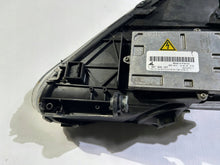 Laden Sie das Bild in den Galerie-Viewer, Frontscheinwerfer Maserati I 215798 Xenon Links Scheinwerfer Headlight SCH7174941296ml