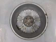 Load image into Gallery viewer, 1x Alufelge 17 Zoll 7.0&quot; 5x114.3 52 5ET Glanz Silber 9965467070 Mazda 3 5