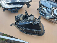 Laden Sie das Bild in den Galerie-Viewer, Frontscheinwerfer Renault Duster Links Scheinwerfer Headlight SCH1231156371sq