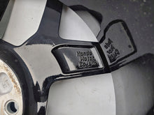 Laden Sie das Bild in den Galerie-Viewer, 1x Alufelge 18 Zoll 7.5&quot; 5x114.3 40ET 3A018075C Honda Cr-V Rim Wheel