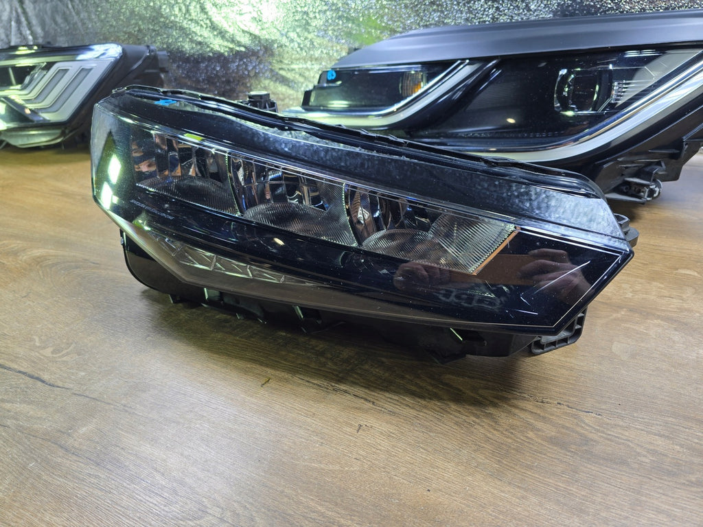 Frontscheinwerfer Skoda Scala 655941016 Rechts Scheinwerfer Headlight SCH7929656025mn