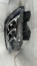 Load image into Gallery viewer, Frontscheinwerfer Hyundai Kona Rechts Scheinwerfer Headlight SCH5159495020ks
