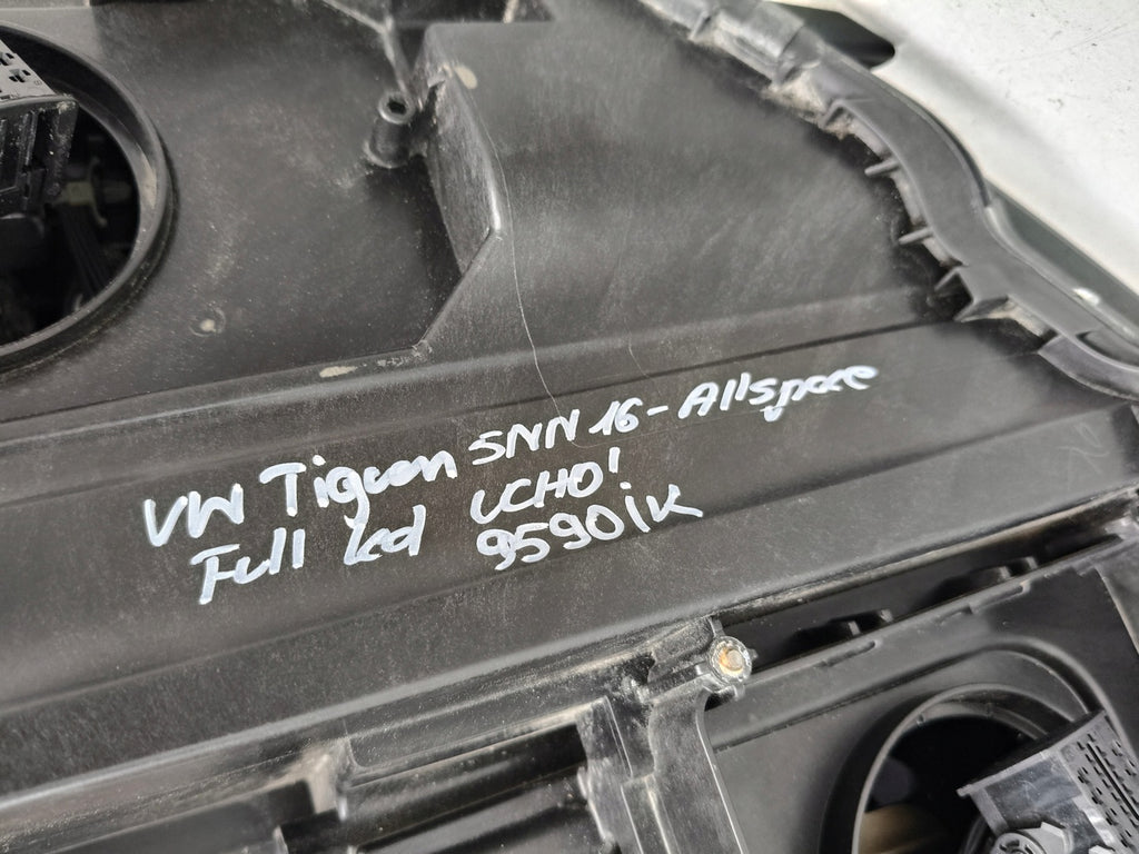 Frontscheinwerfer VW Tiguan Allspace 5NN941082 Full LED Rechts Headlight