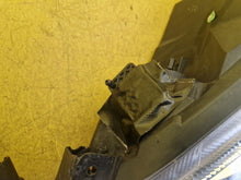 Laden Sie das Bild in den Galerie-Viewer, Frontscheinwerfer Ford Fiesta I H1BB-13W029-AE H1BB-13W030-AE Ein Satz Headlight SCH3063899064hj