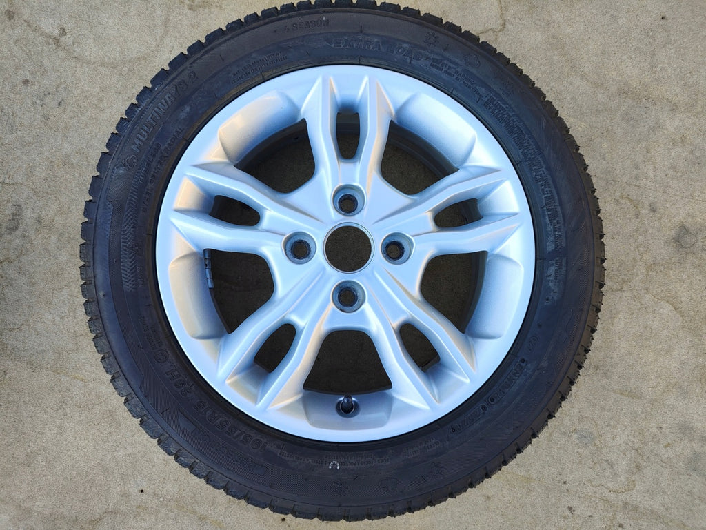 1x Alufelge 15 Zoll 6.0" 4x108 47 5ET Glanz Schwarz E1BJ-1007-AA Ford Fiesta I FEL2405413614hx