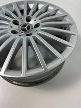 Load image into Gallery viewer, 1x Alufelge 17 Zoll A1564011800 Mercedes-Benz Gla Rim Wheel FEL4816457296rv