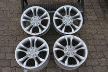 Laden Sie das Bild in den Galerie-Viewer, 4x Alufelge 18 Zoll 8.0" 5x112 31ET Glanz Silber 8T0601025 Audi A5 Rim Wheel FEL6130955899kw