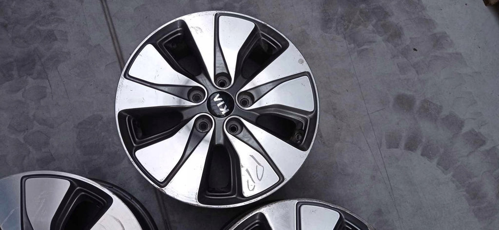 3x Alufelge 16 Zoll 6.5" 5x114.3 62910-A8110 Kia Optima Rim Wheel